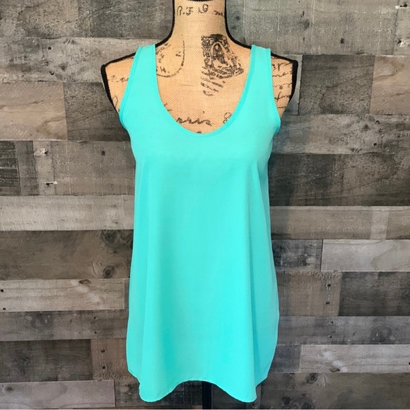NWT Soprano Tank - Picture 9 of 11